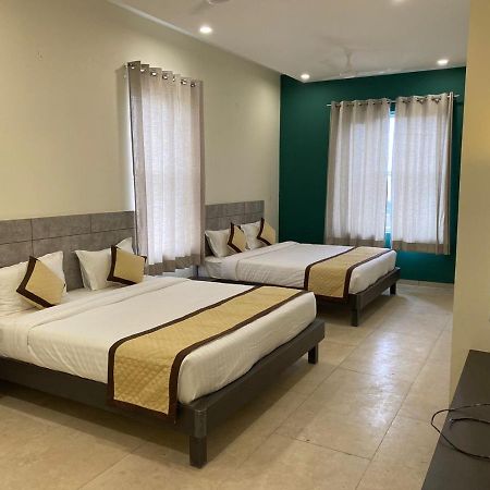 The Sarbati Palace Hotel Shāhpura Kültér fotó